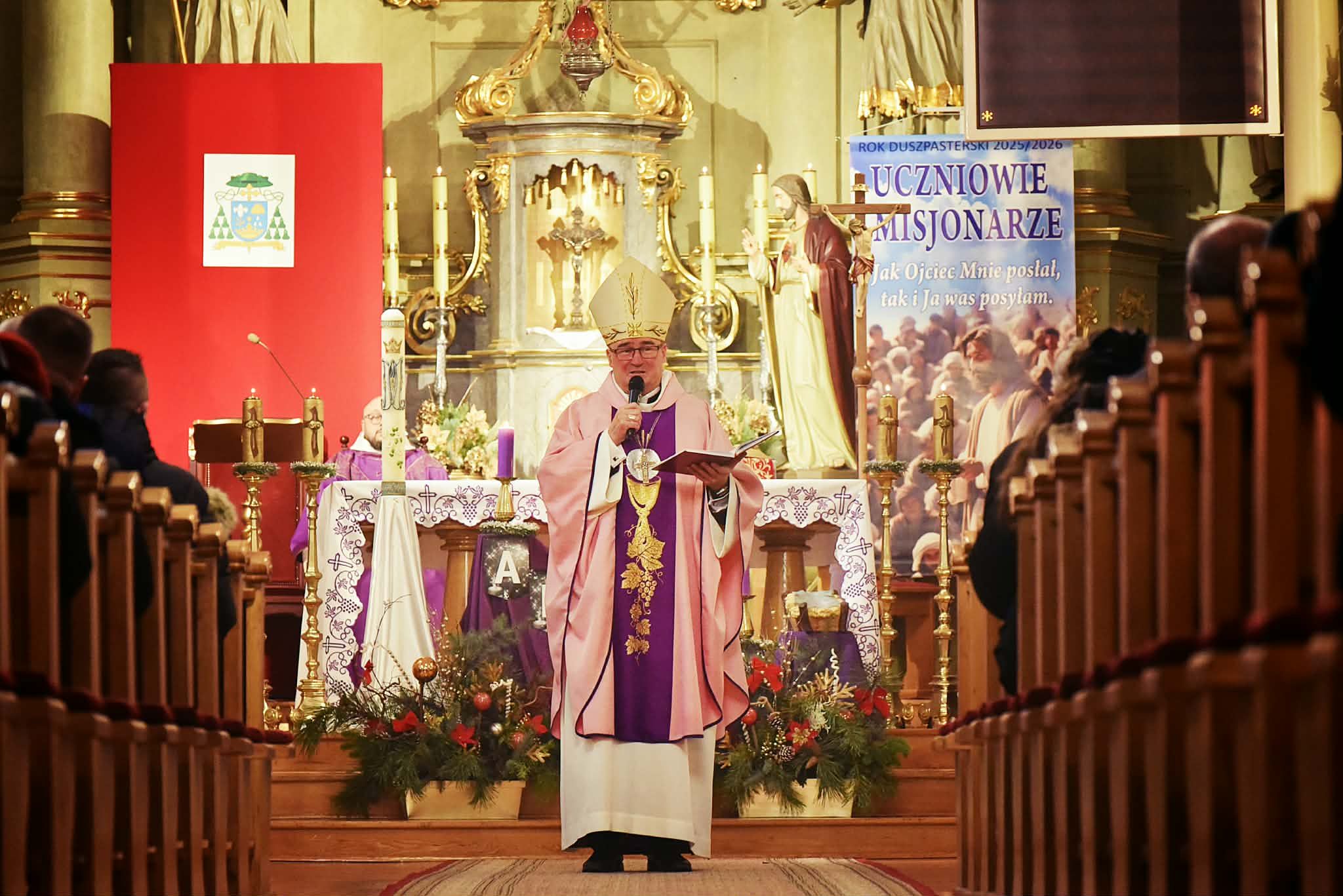  Poświęcenie witraży - fotorelacja 