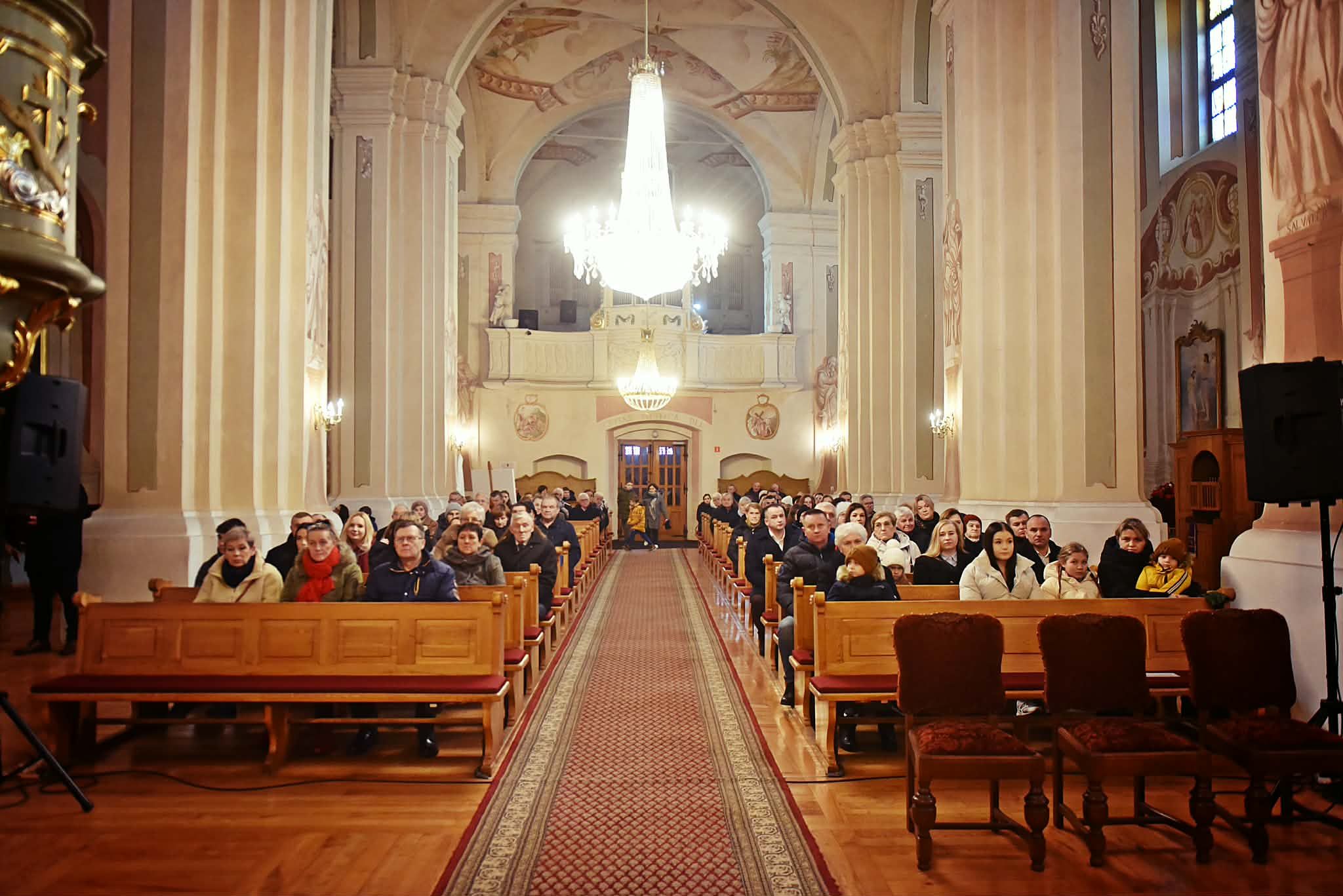  Poświęcenie witraży - fotorelacja 