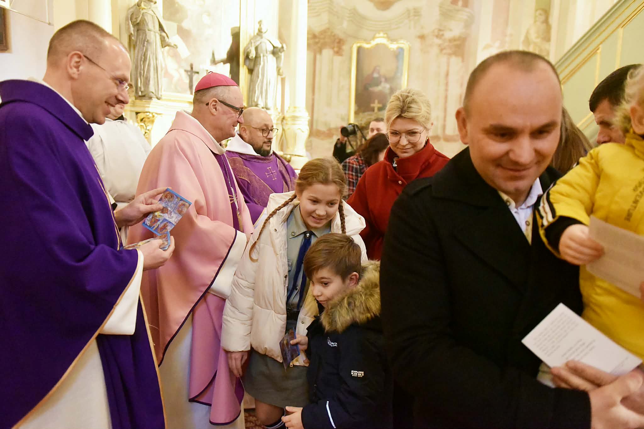  Poświęcenie witraży - fotorelacja 