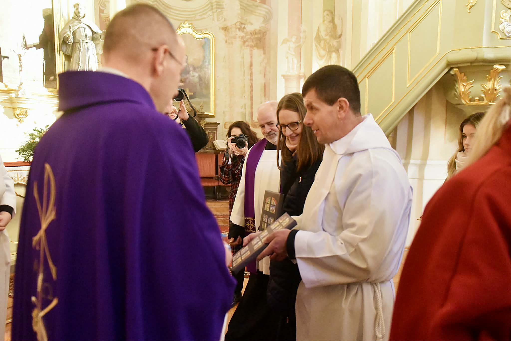  Poświęcenie witraży - fotorelacja 