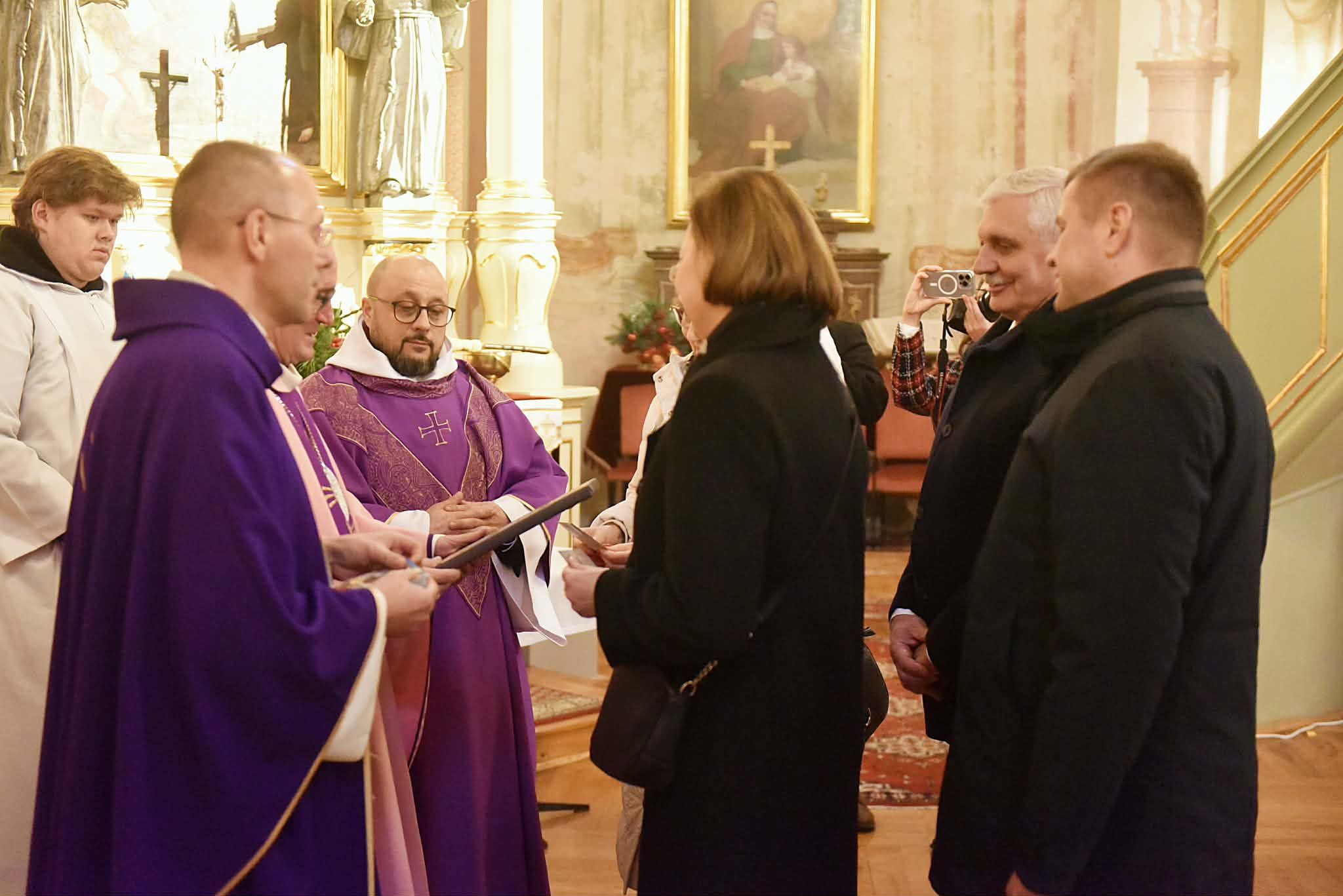  Poświęcenie witraży - fotorelacja 