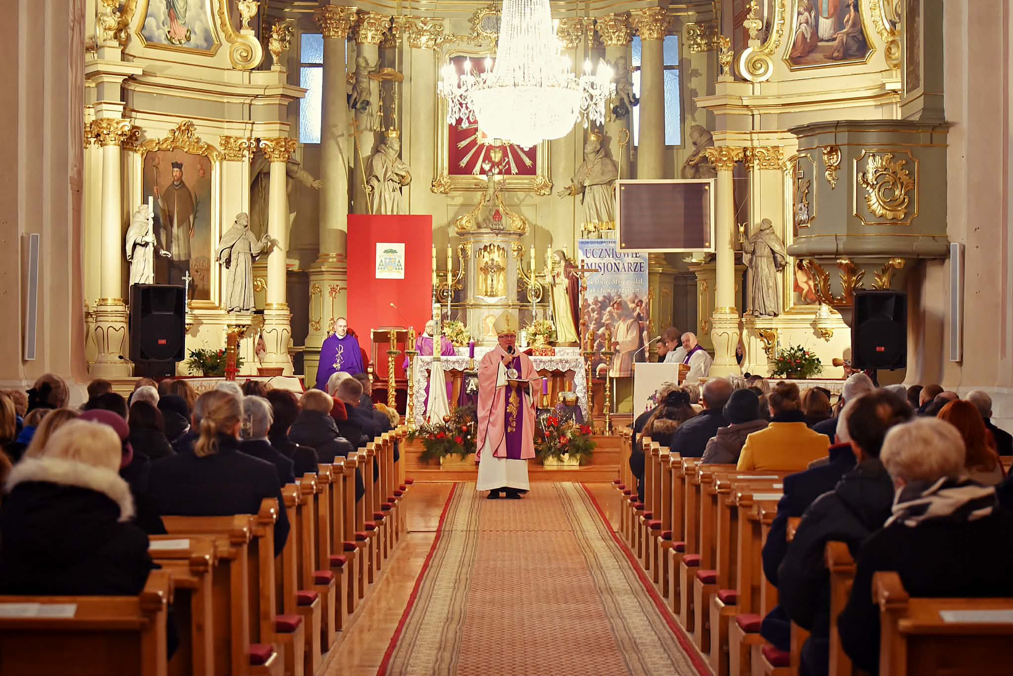  Poświęcenie witraży - fotorelacja 