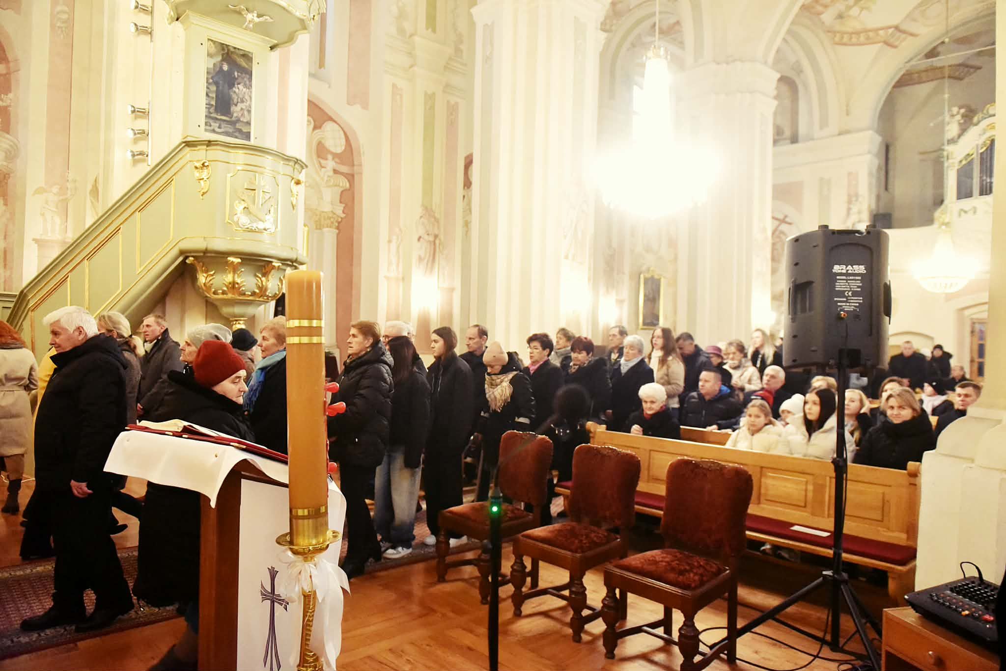  Poświęcenie witraży - fotorelacja 