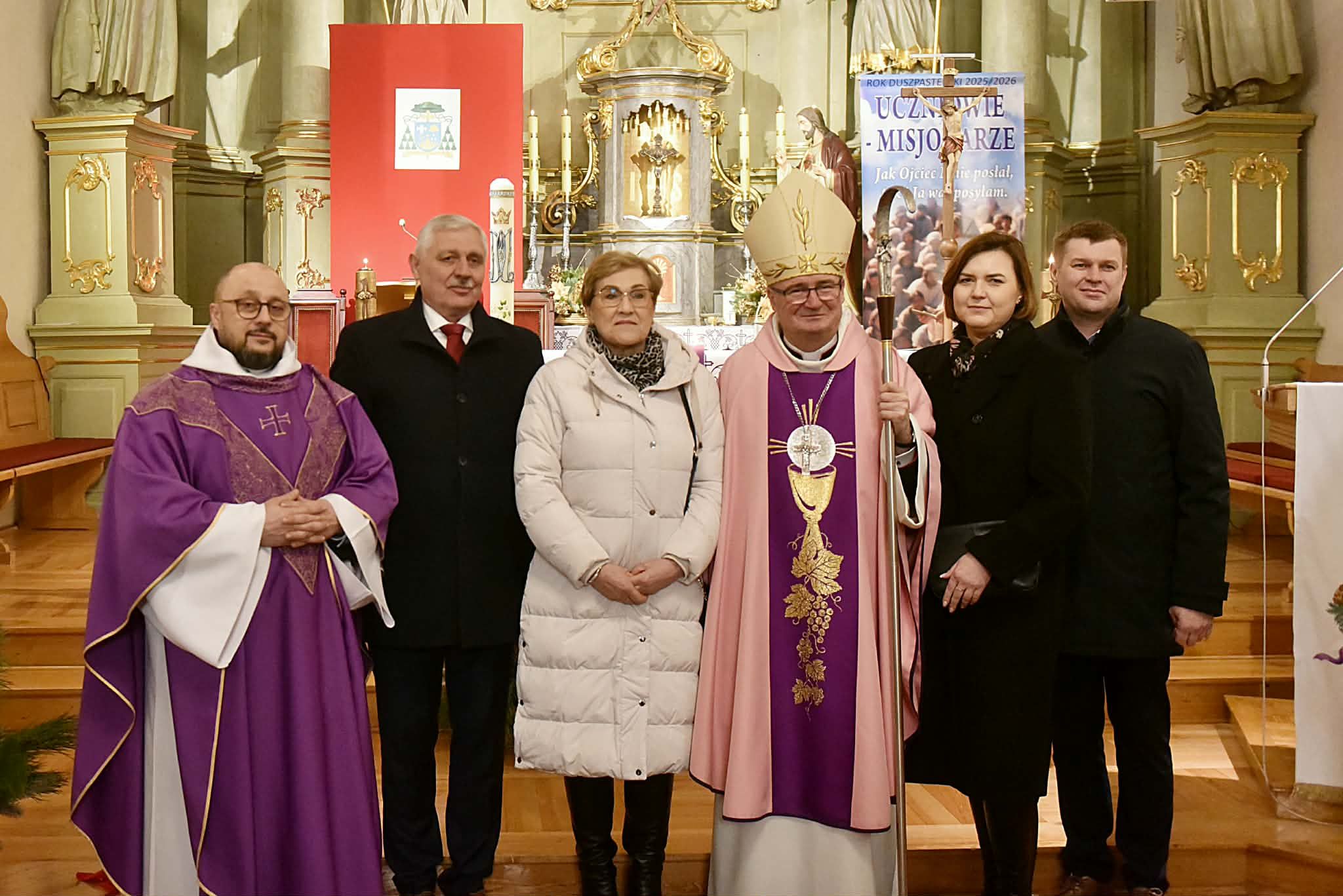  Poświęcenie witraży - fotorelacja 