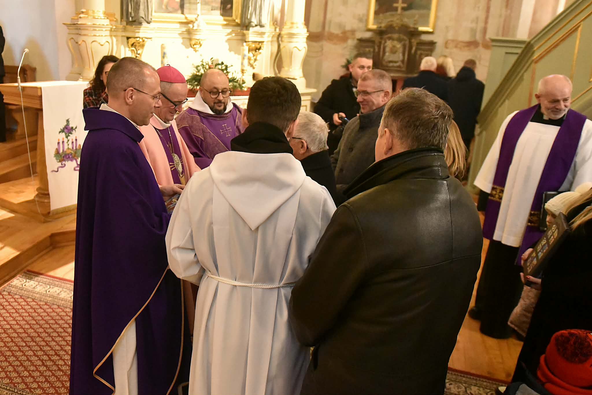  Poświęcenie witraży - fotorelacja 